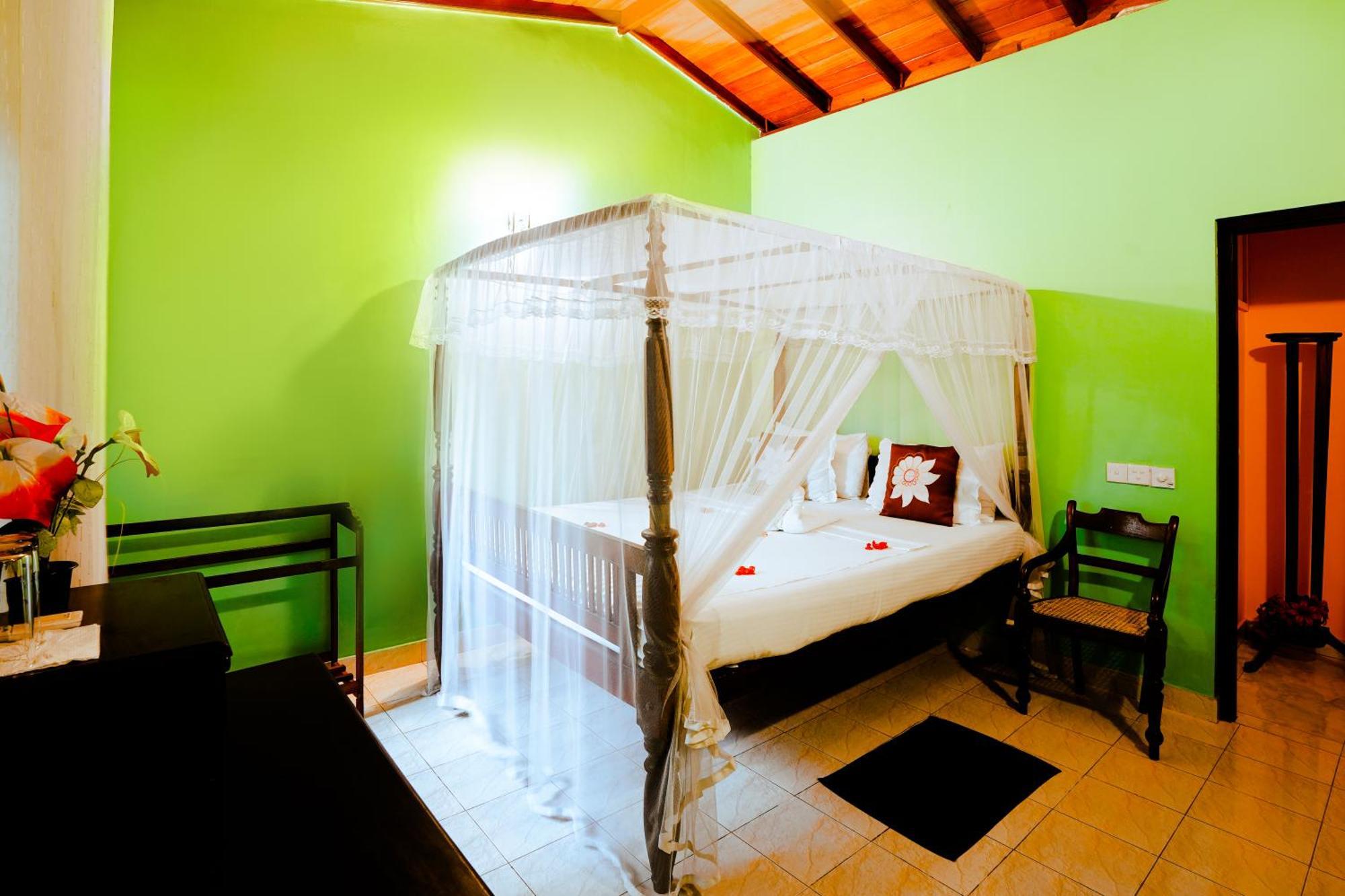 Frangipani Motel 갈레 외부 사진