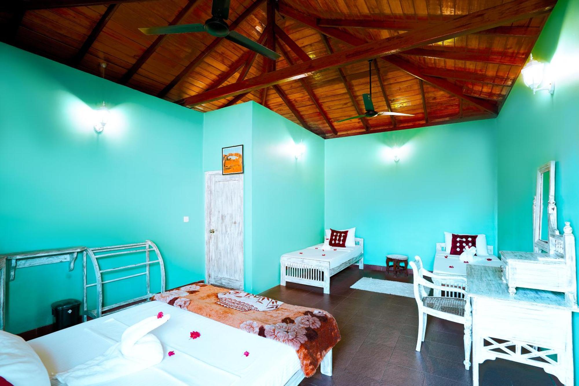 Frangipani Motel 갈레 외부 사진